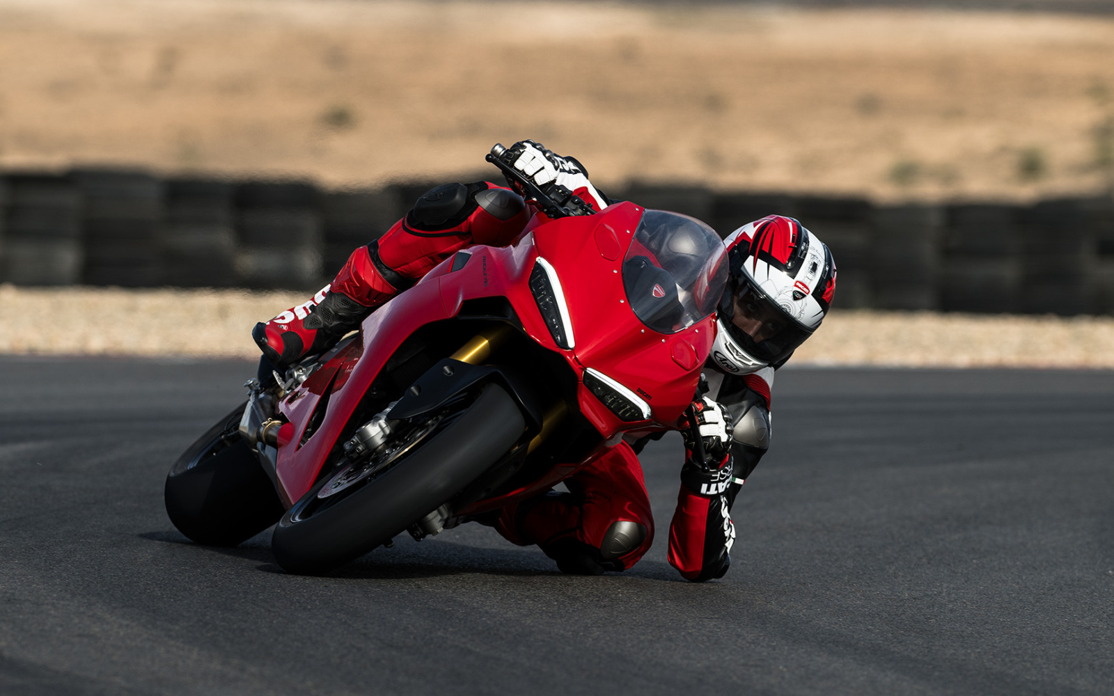 Perbandingan Motor MotoGP 2025 Ducati Yamaha KTM