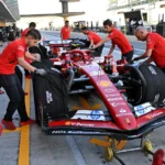 Pit Crew Balap 2025 Strategi dan Kecepatan di MotoGP dan F1