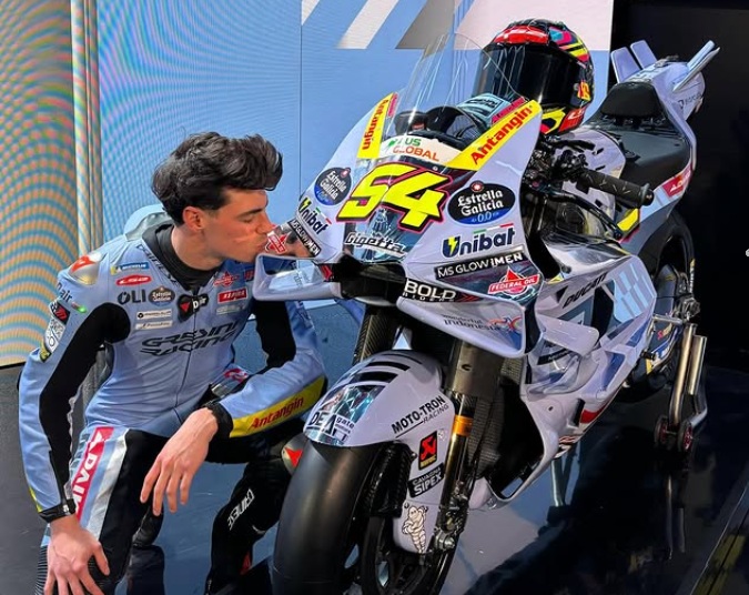 motor balap rookie 2025