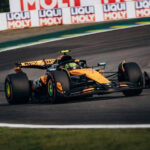 Mobil Formula 1 2025 dengan teknologi aerodinamika terbaru melaju di tikungan sirkuit